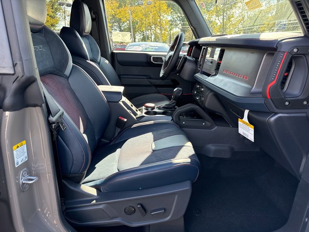 New 2025 Ford Bronco Raptor image 14