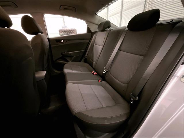Used 2022 Hyundai Accent SEL FWD image 25