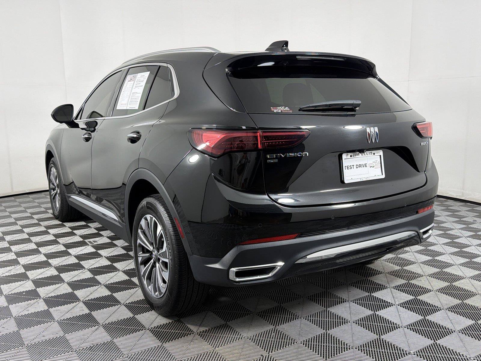 Certified 2024 Buick Envision Preferred AWD/4WD image 4