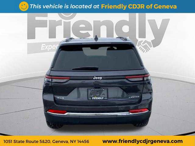 Used 2025 Jeep Grand Cherokee Limited w/ Trailer Tow Package image 5