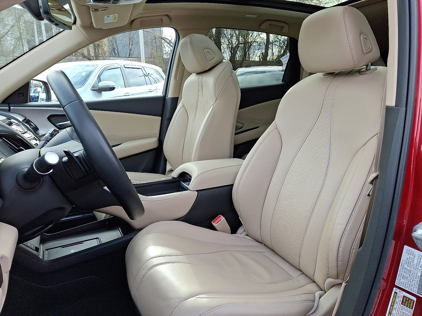 Used 2024 Acura RDX SH-AWD w/ Technology Package image 11