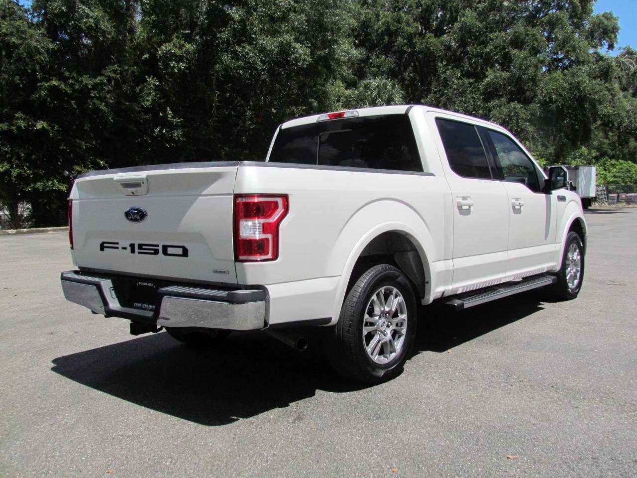 Used 2018 Ford F150 Lariat w/ Trailer Tow Package image 8