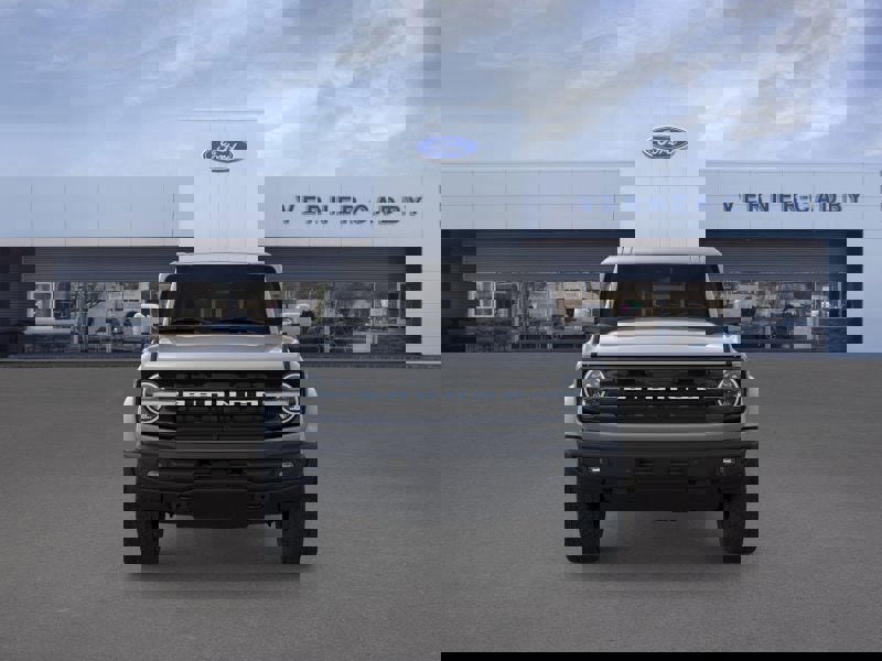 New 2026 Ford Bronco Outer Banks image 6