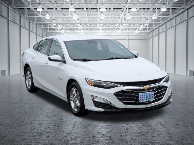 Used 2025 Chevrolet Malibu LS image 7
