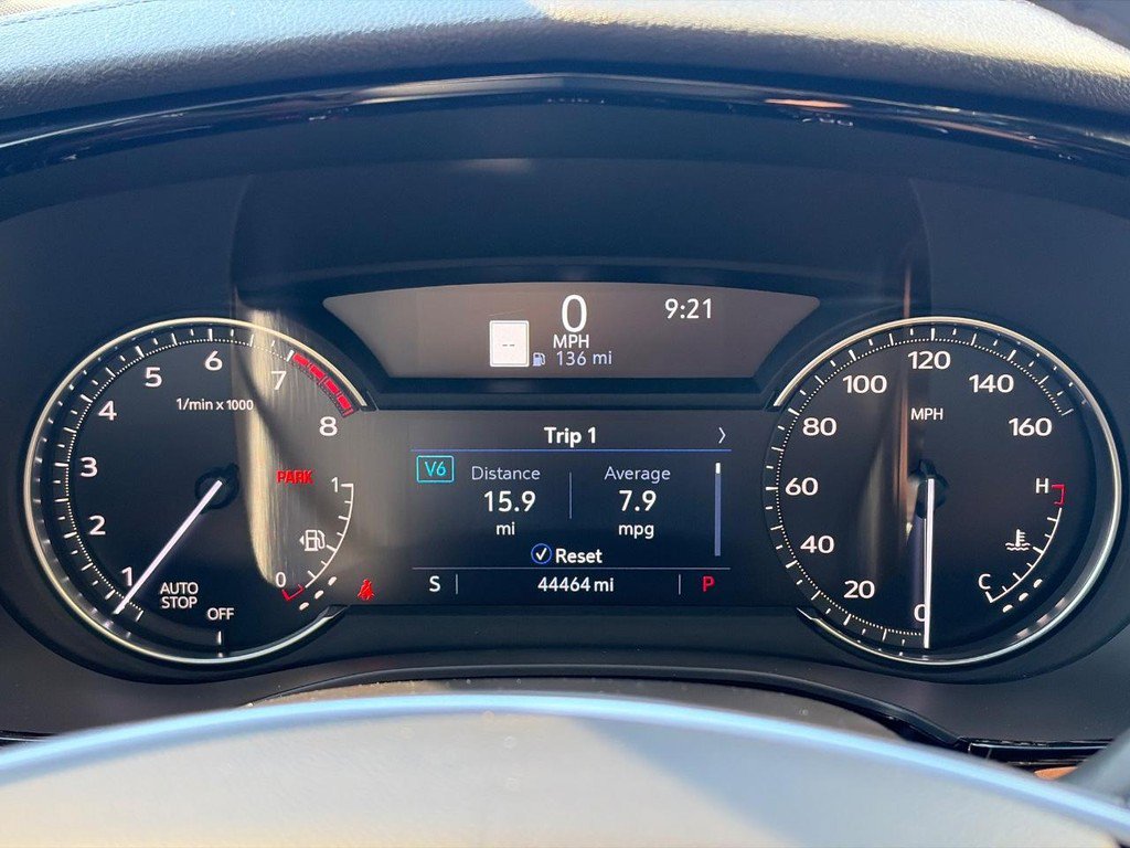 Certified 2024 Cadillac XT5 Premium Luxury FWD image 23