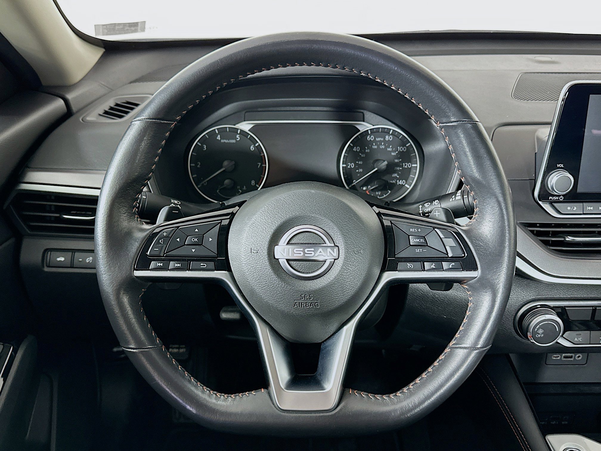 Used 2024 Nissan Altima 2.5 SR image 18