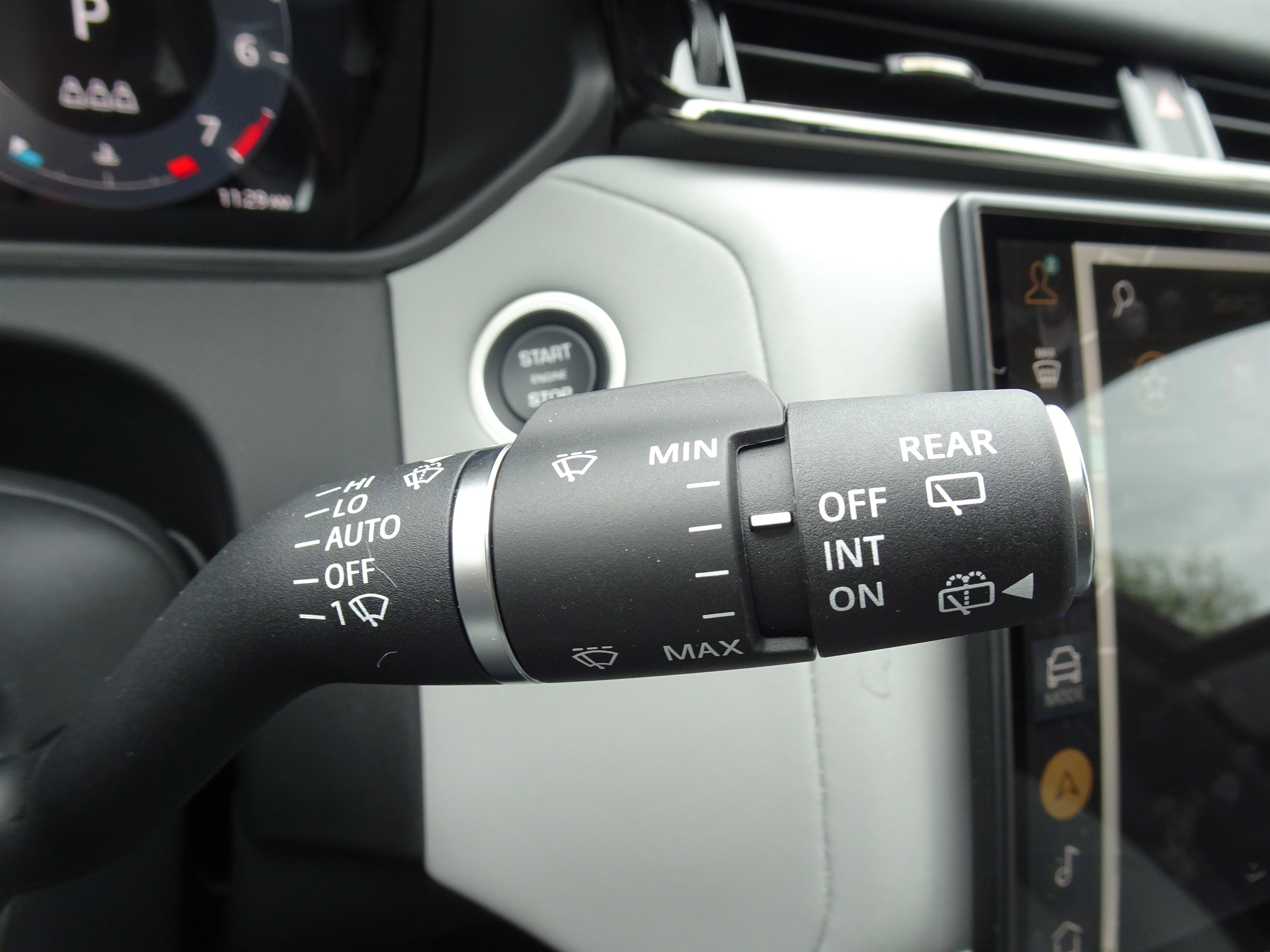 New 2026 Land Rover Range Rover Velar S AWD/4WD image 27