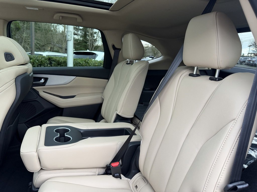 New 2026 Acura MDX SH-AWD image 29