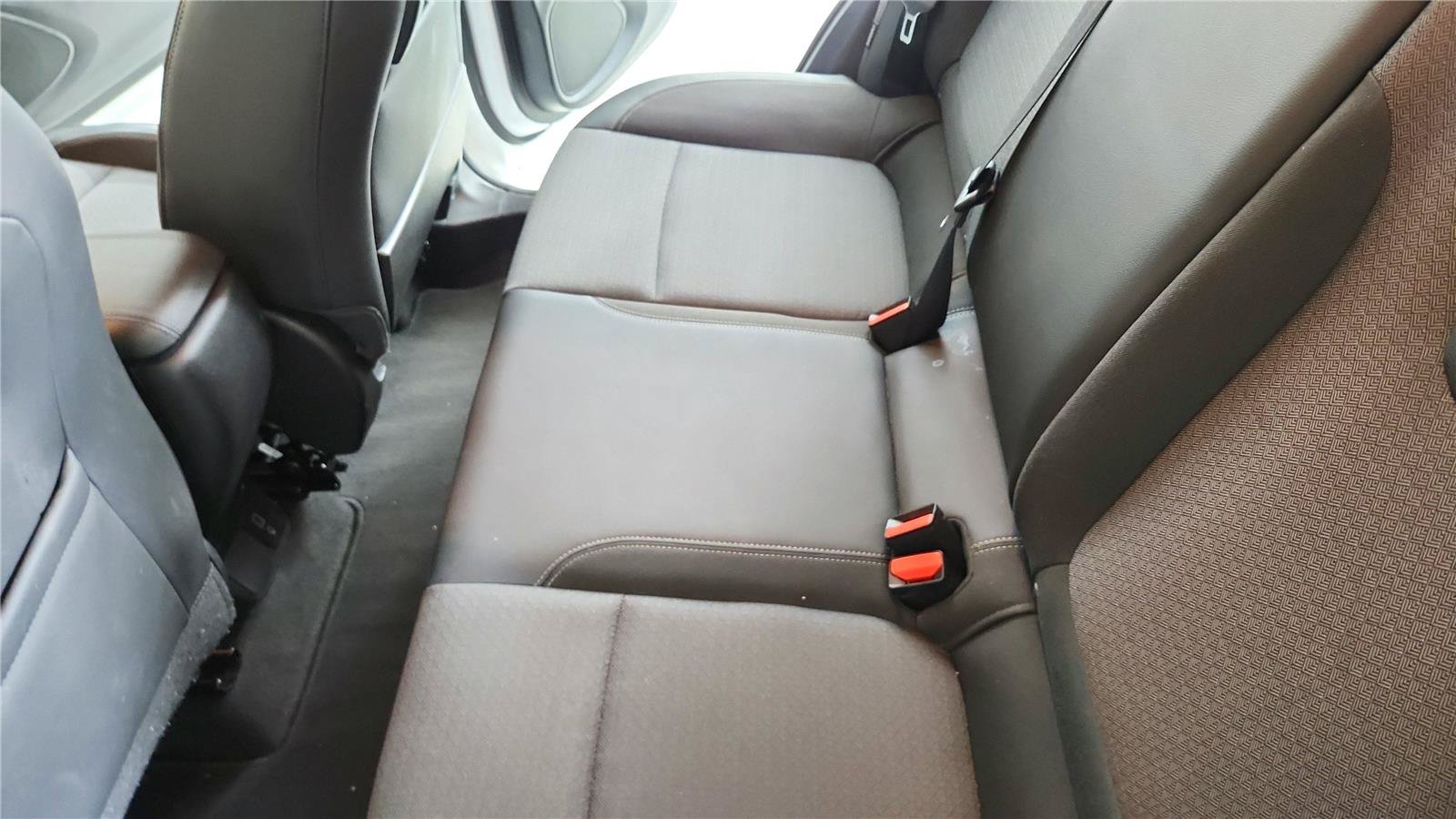 Used 2021 Buick Encore GX Preferred w/ Cold Weather Comfort Package FWD image 15