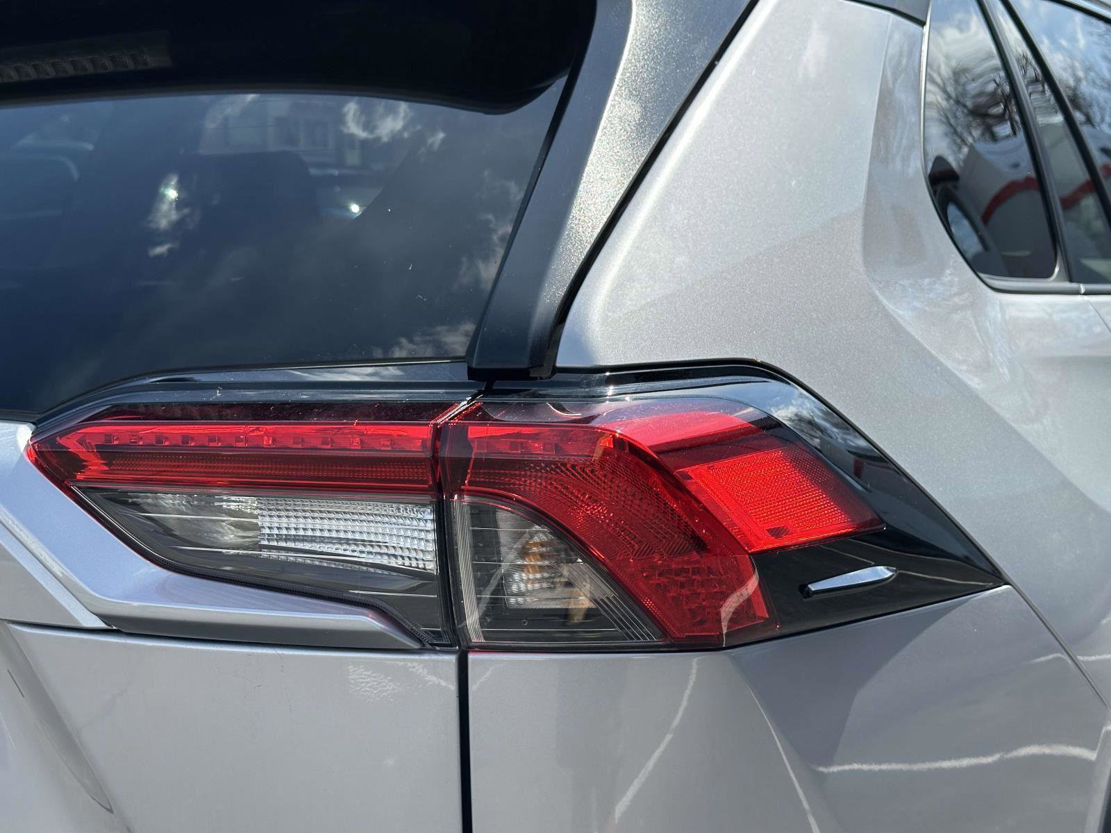 Certified 2025 Toyota RAV4 XLE AWD/4WD image 12