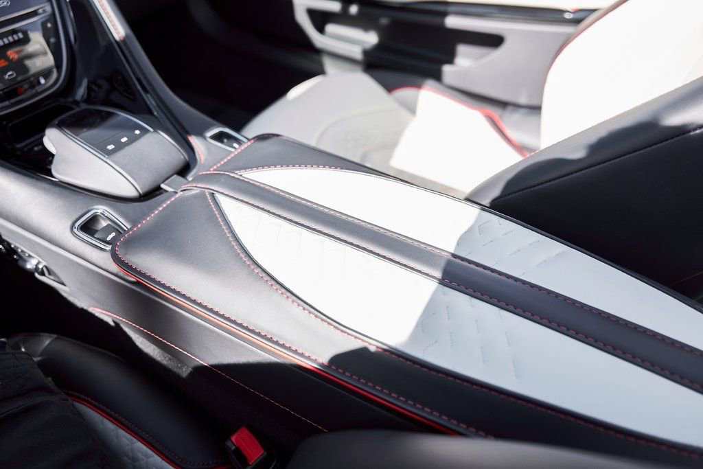 Used 2023 Aston Martin DBS Superleggera Volante RWD image 55