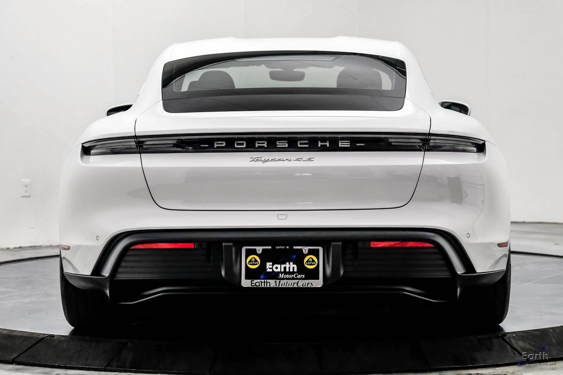 Used 2023 Porsche Taycan 4S AWD/4WD image 11