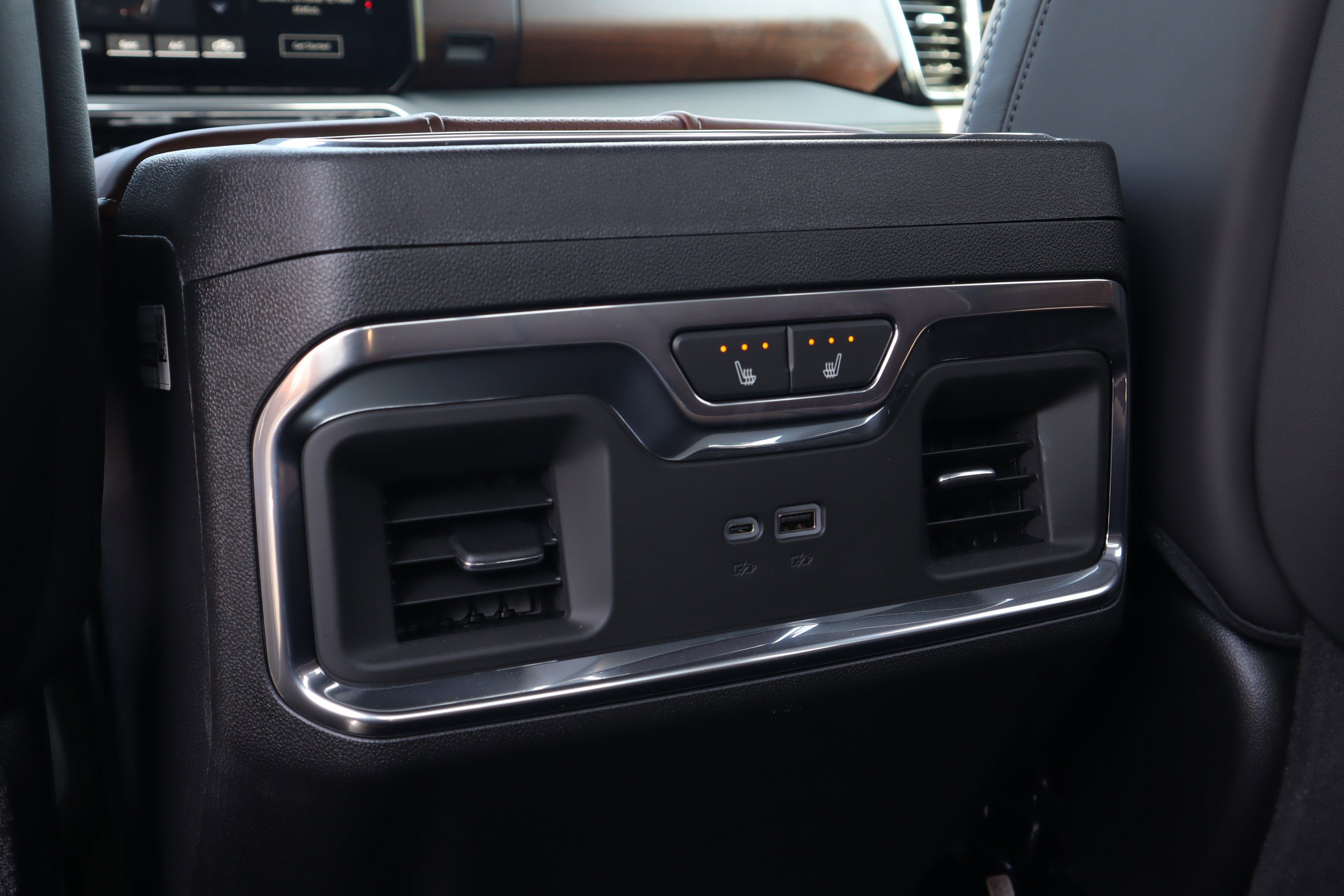 Used 2026 GMC Sierra 3500 Denali Ultimate image 28