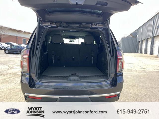 Used 2024 Chevrolet Suburban LT image 12