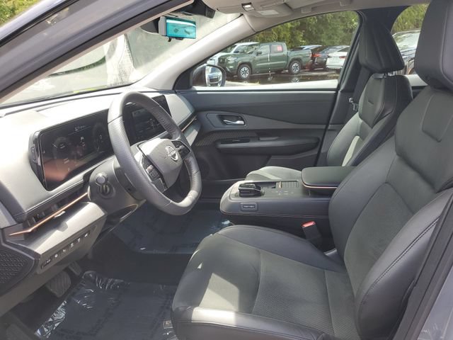 Used 2024 Nissan Ariya AWD image 14