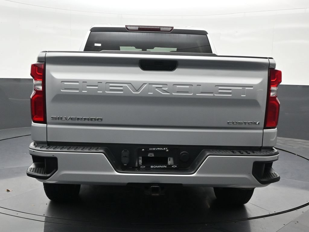 Used 2021 Chevrolet Silverado 1500 Custom RWD image 4