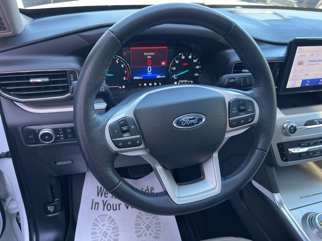 Used 2023 Ford Explorer XLT w/ Equipment Group 202A image 25