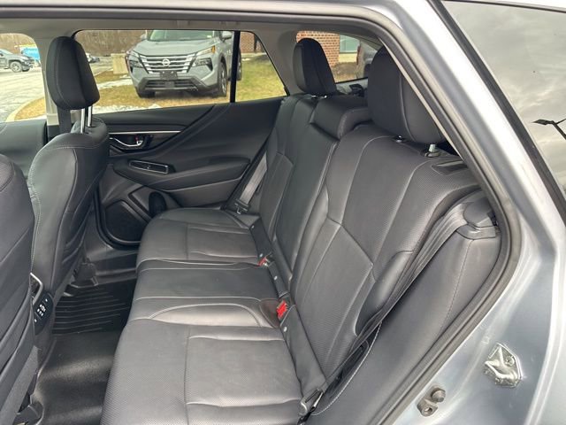Used 2023 Subaru Outback Limited image 42