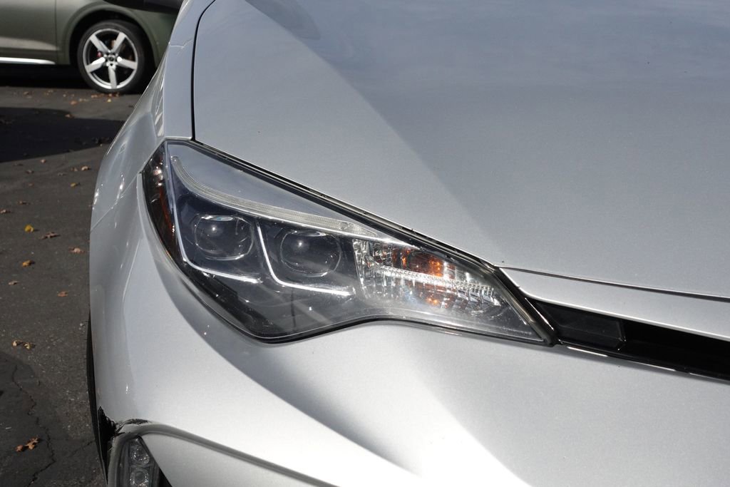 Used 2018 Toyota Corolla L image 5