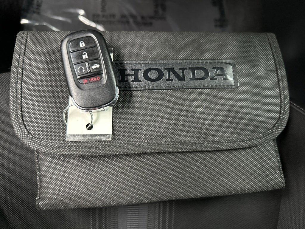 Used 2025 Honda Civic Sport image 35