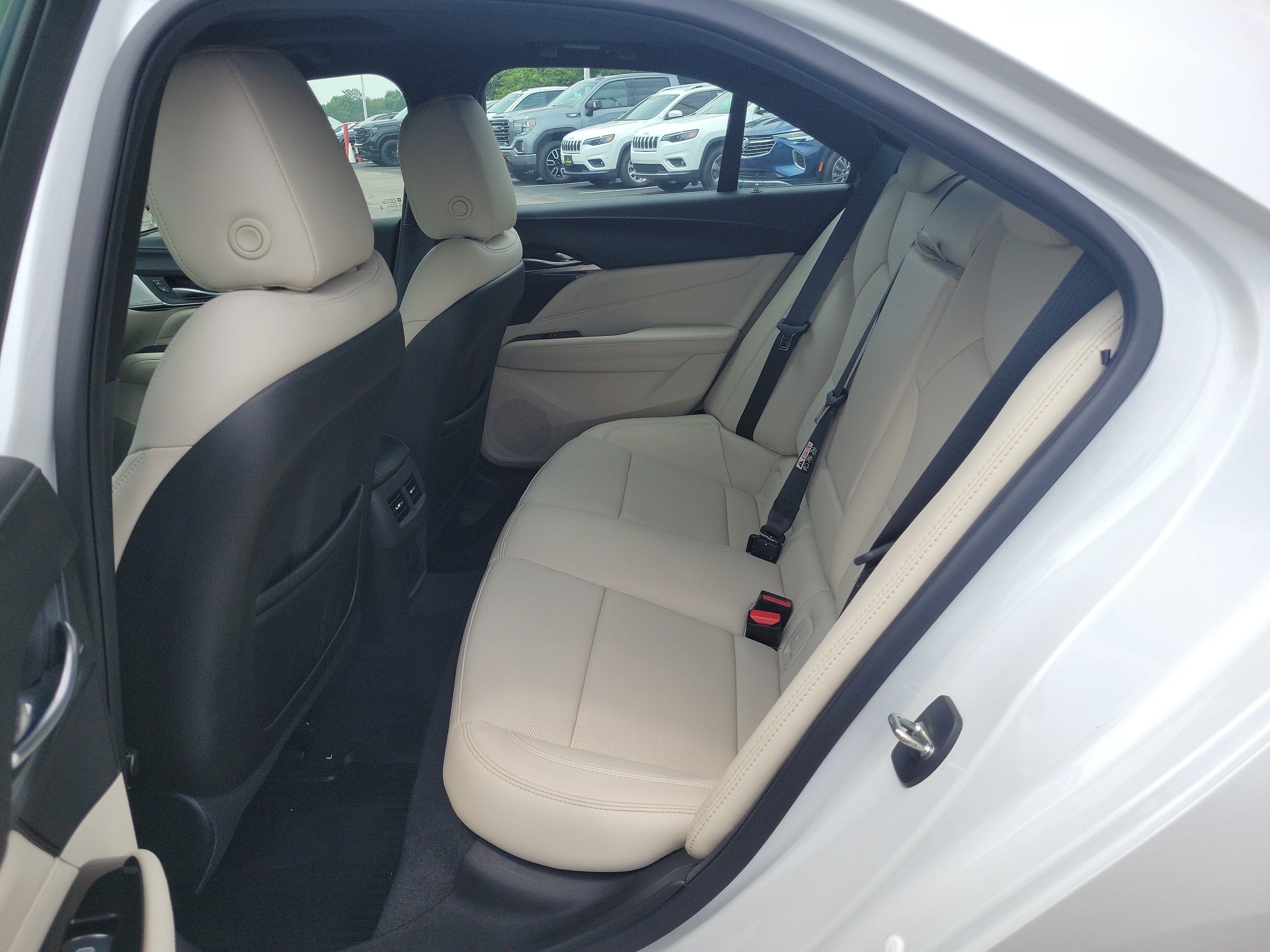 Used 2021 Cadillac CT4 Premium Luxury AWD/4WD image 44