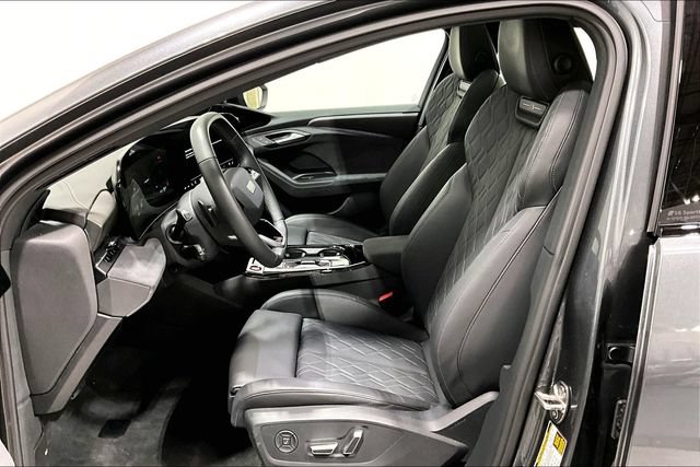 Certified 2025 Audi S6 e-tron Premium w/ Convenience Package AWD/4WD image 19