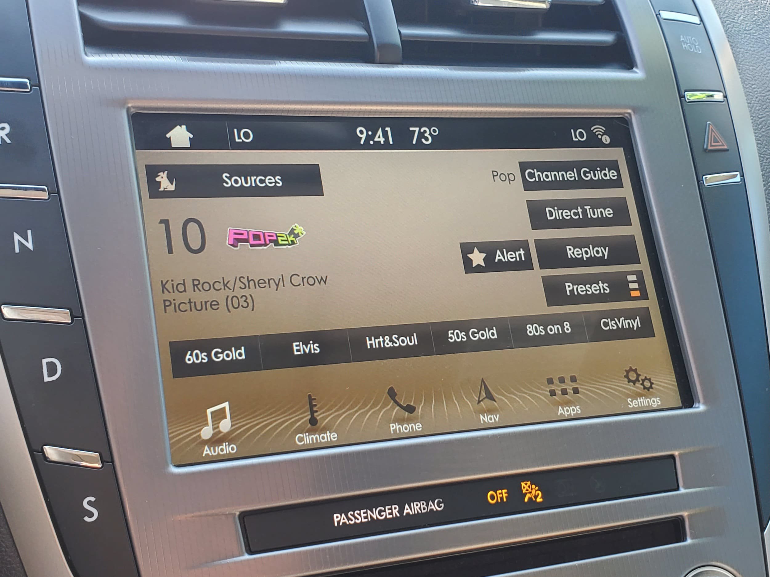 Used 2017 Lincoln MKZ Reserve FWD image 22