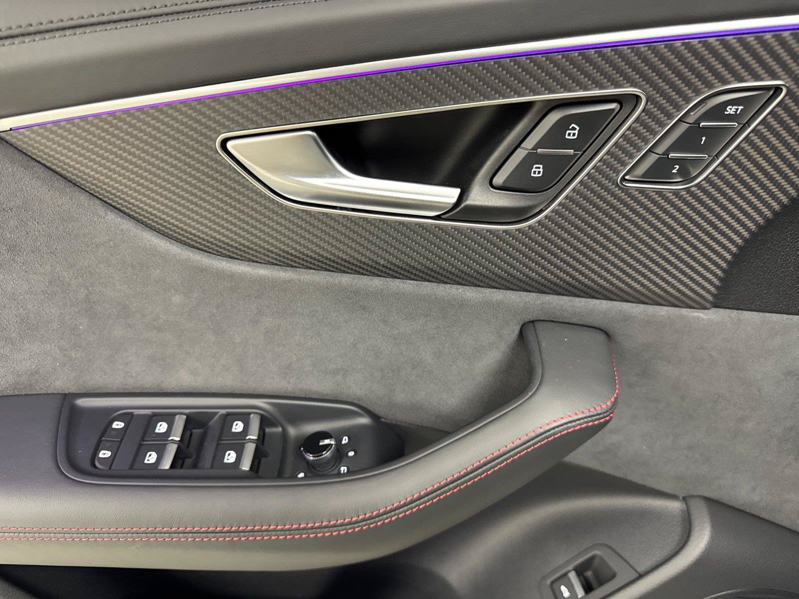 Certified 2024 Audi RS Q8 AWD/4WD image 10