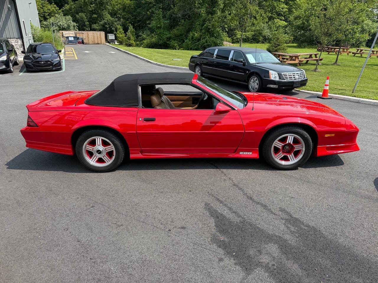 Used 1991 Chevrolet Camaro Z28 RWD image 8