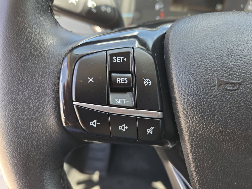 Used 2022 Ford Escape SEL image 11