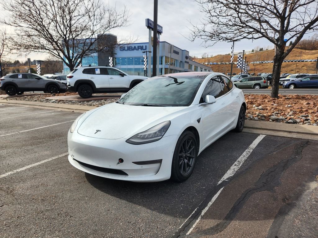 Used 2018 Tesla Model 3 Long Range image 3