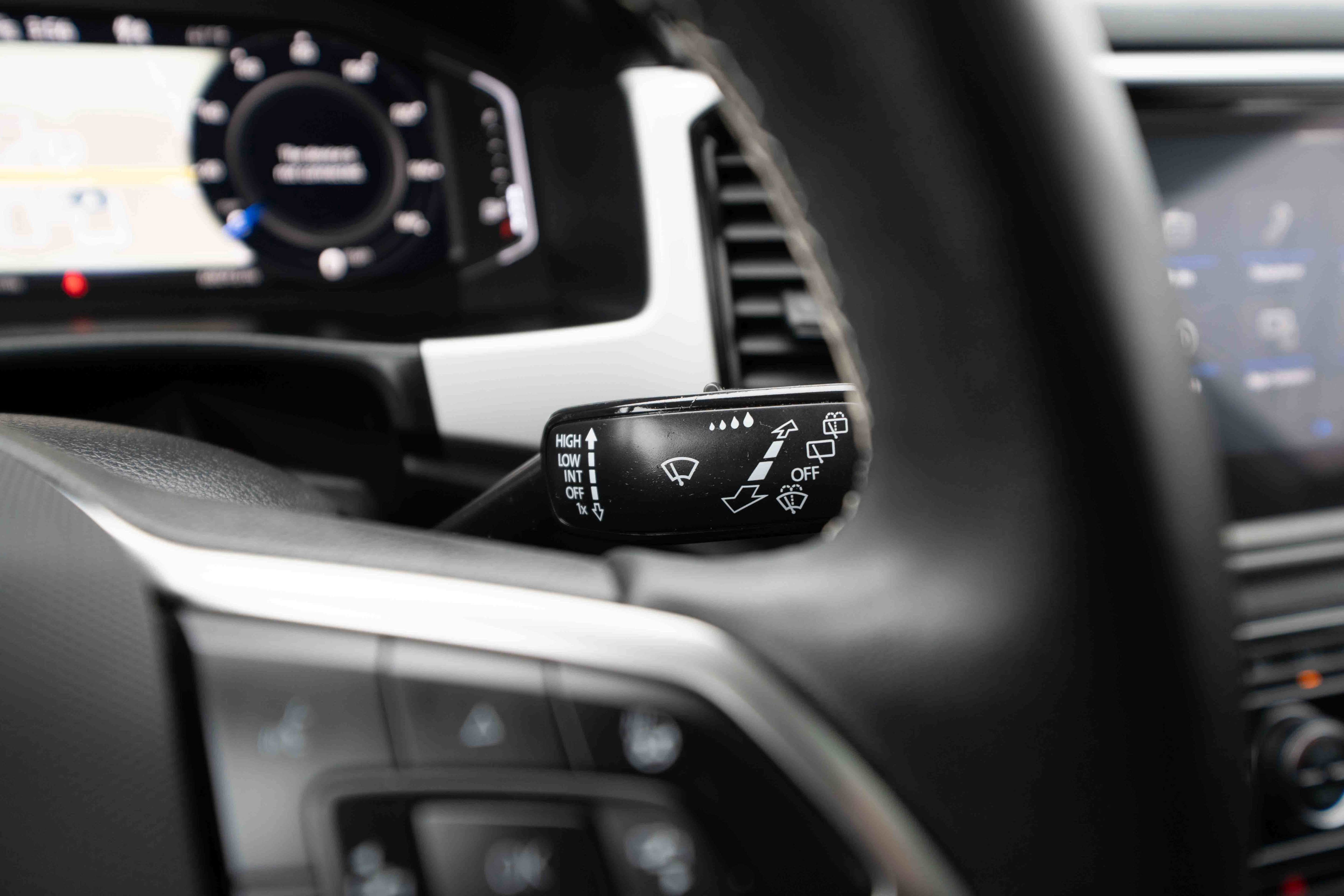 Used 2022 Volkswagen Atlas SEL image 14