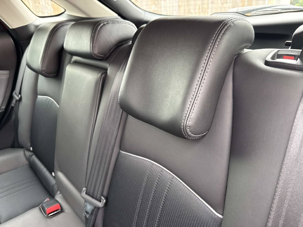 Used 2019 MAZDA CX-3 Touring w/ Touring I-ACTIVSENSE Package FWD image 14
