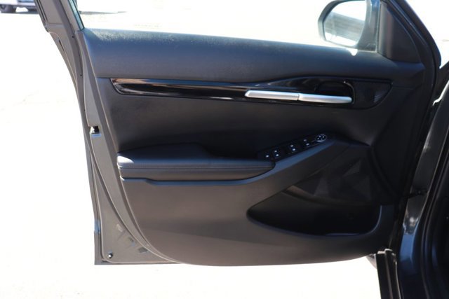 Used 2025 Kia Seltos S image 9