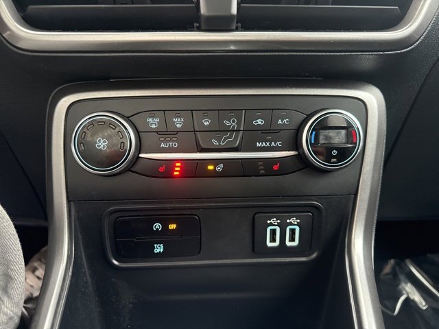Used 2018 Ford EcoSport SE w/ SE Convenience Package image 14