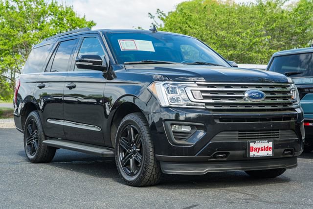 Used 2020 Ford Expedition XLT w/ Black Accent Package image 2