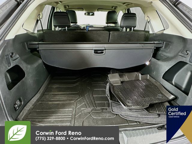 Used 2021 Ford Edge SEL w/ Cargo Accessory Package image 29