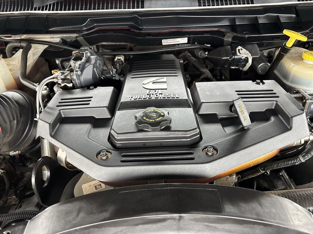 Used 2017 RAM 3500 Laramie Longhorn image 30