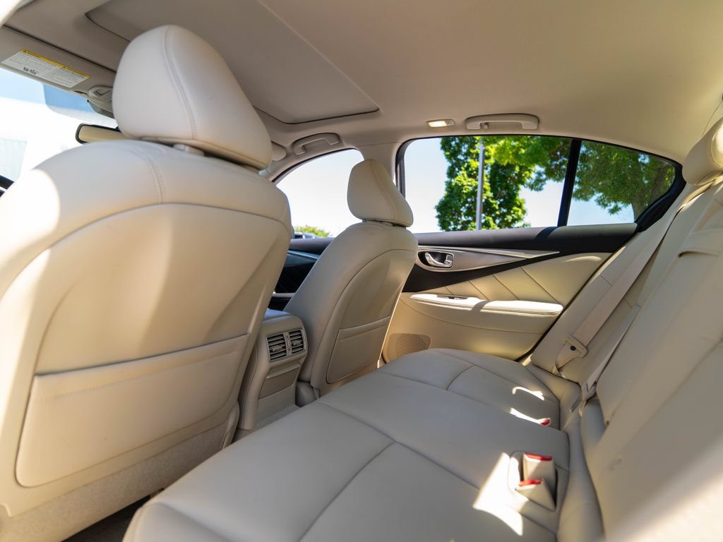 Used 2015 INFINITI Q50 Premium w/ Navigation Package AWD/4WD image 19