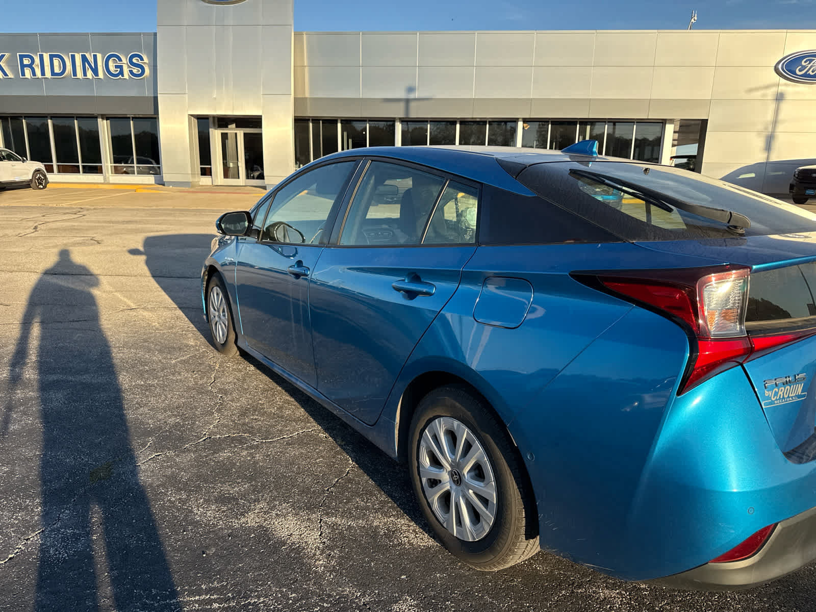Used 2019 Toyota Prius LE FWD image 5