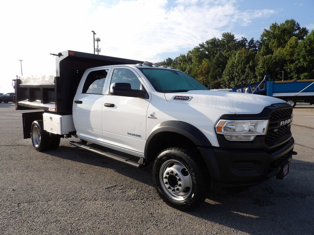 Used 2022 RAM 5500 Tradesman AWD/4WD image 22