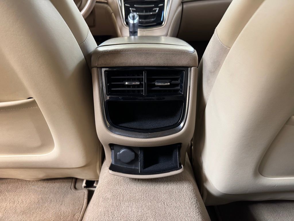 Used 2015 Cadillac CTS Luxury image 17