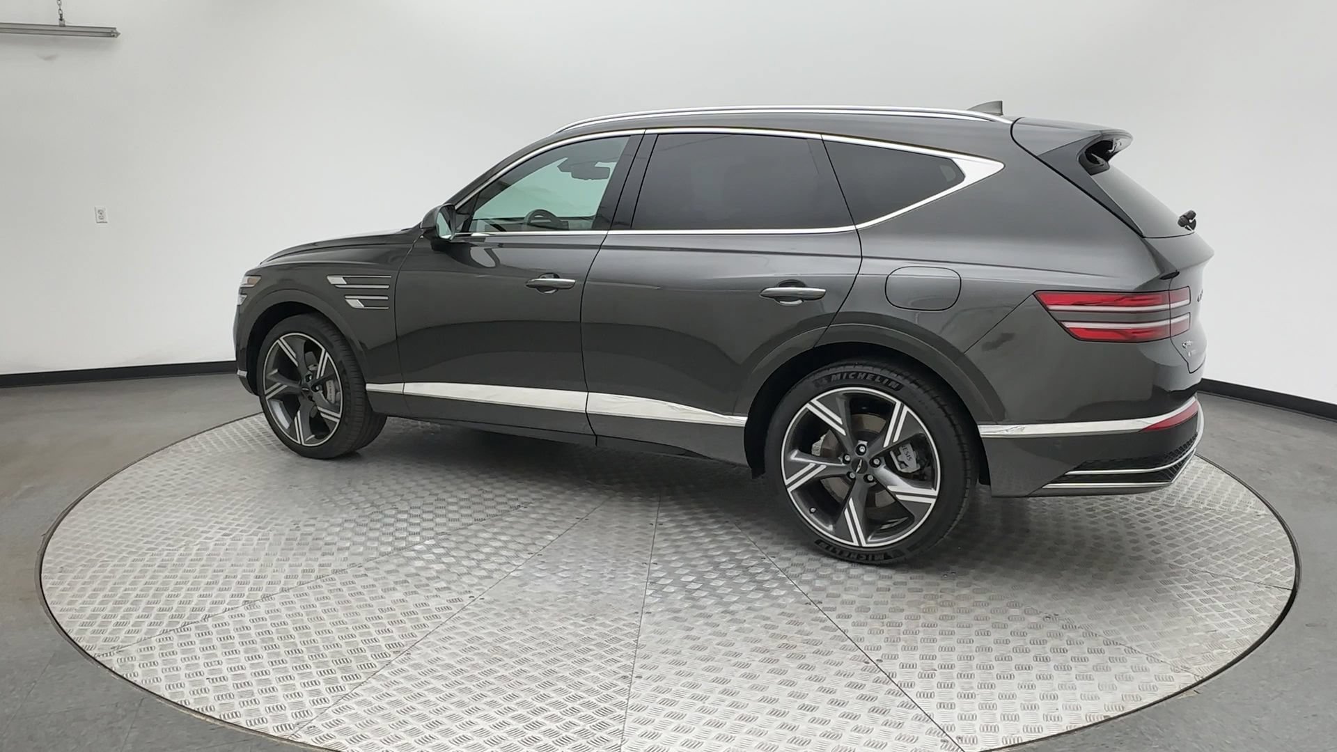 Certified 2026 Genesis GV80 3.5T Prestige AWD/4WD image 6