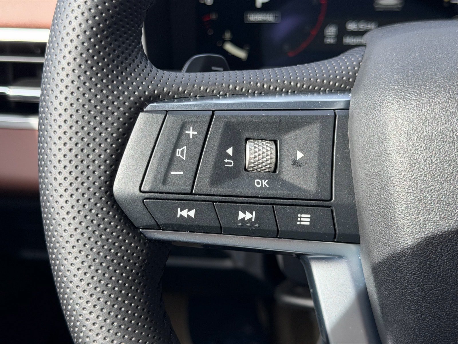 New 2026 Mitsubishi Outlander SEL AWD/4WD image 28