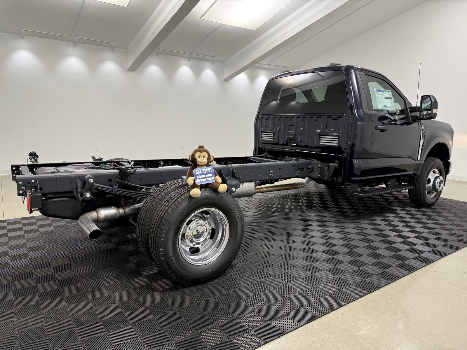 New 2025 Ford F350 XLT w/ XLT Value Package image 7