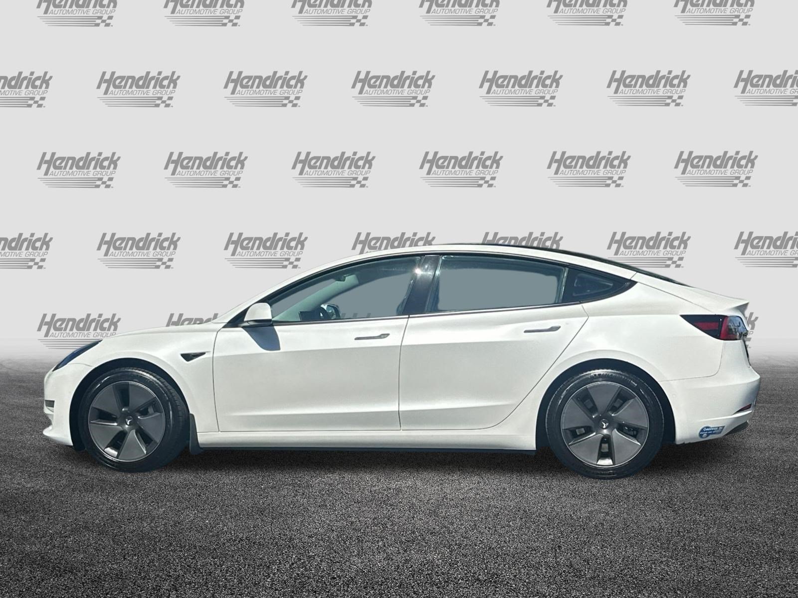 Used 2021 Tesla Model 3 Standard Range Plus RWD image 8