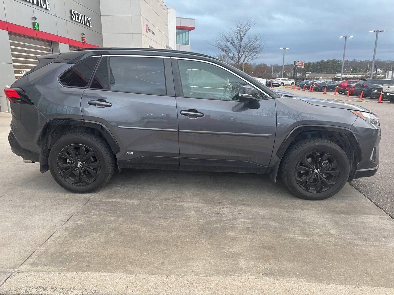 Certified 2022 Toyota RAV4 XSE image 4