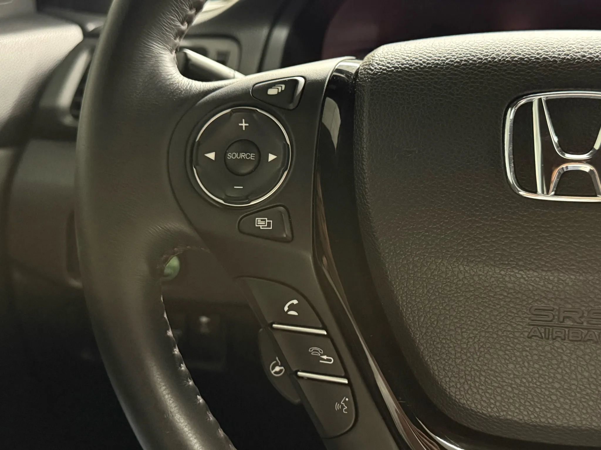 Used 2017 Honda Ridgeline Black Edition image 32