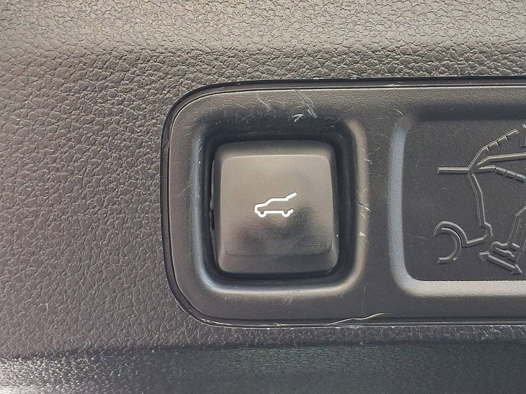 Used 2019 Ford Expedition Limited w/ Equipment Group 303A image 30