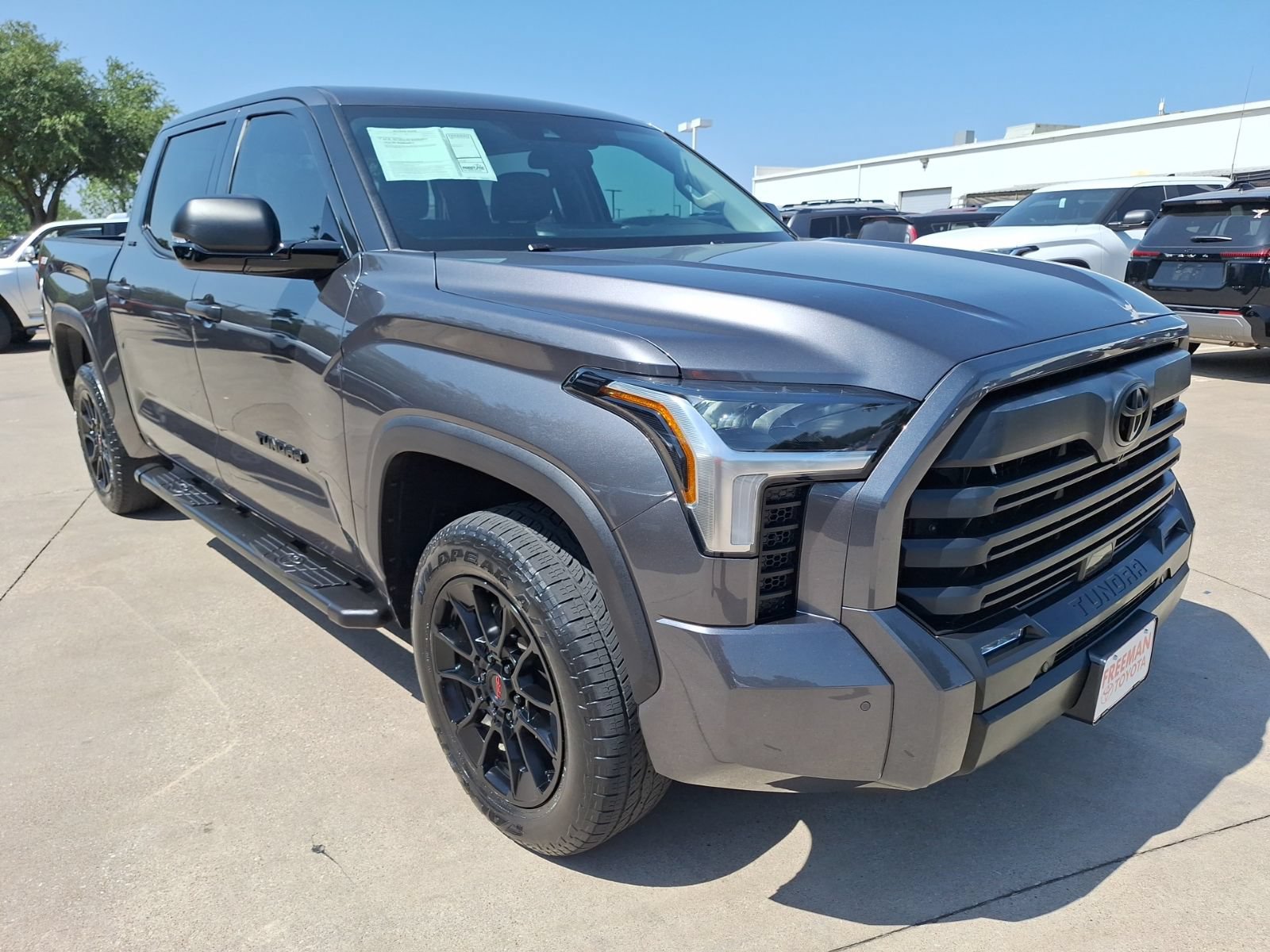 Used 2023 Toyota Tundra SR5 w/ SR5 Convenience Package AWD/4WD image 8